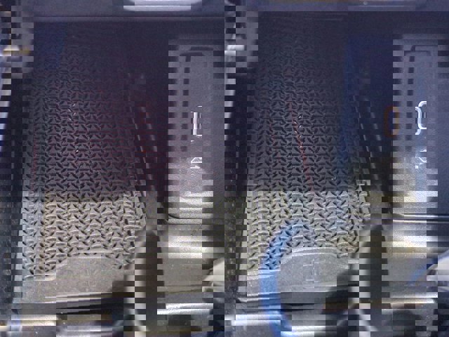 Certified 2023 Mercedes-Benz GLC 300 image 23