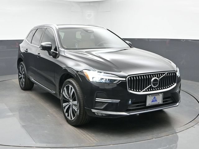 Used 2023 Volvo XC60 B6 Ultimate w/ Climate Package AWD/4WD image 2