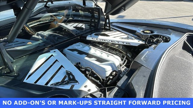 Used 2021 Chevrolet Corvette Stingray Preferred Cpe w/ Z51 Performance Package RWD image 29