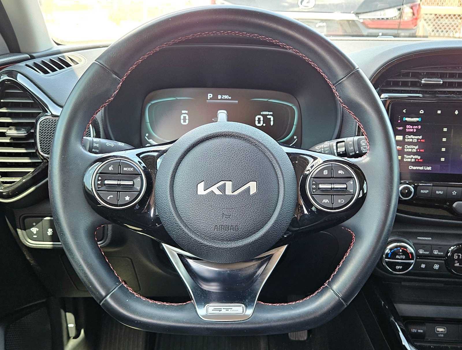 Certified 2023 Kia Soul GT-Line FWD image 17