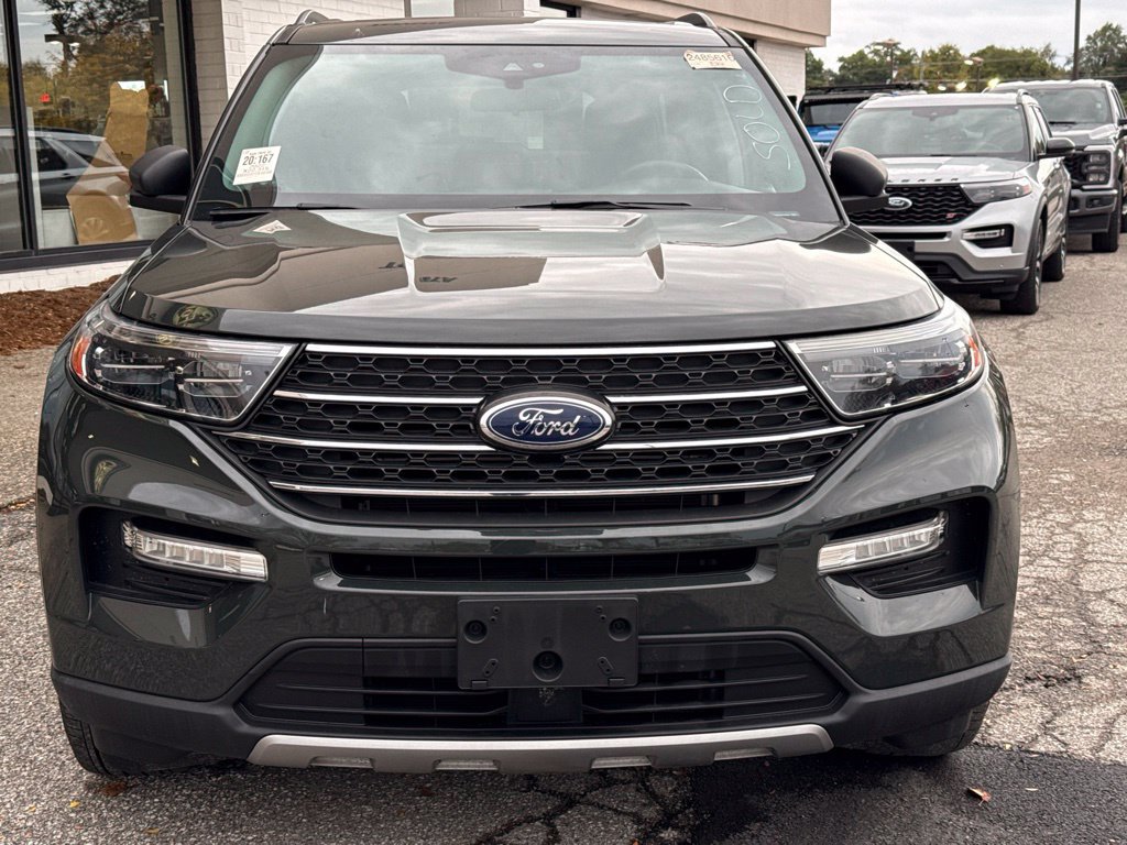 Used 2022 Ford Explorer XLT w/ Equipment Group 202A AWD/4WD image 15