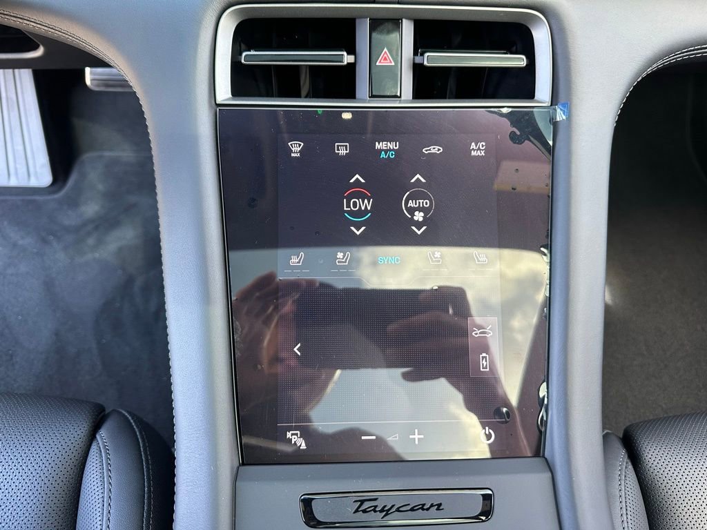 Used 2025 Porsche Taycan 4S image 22