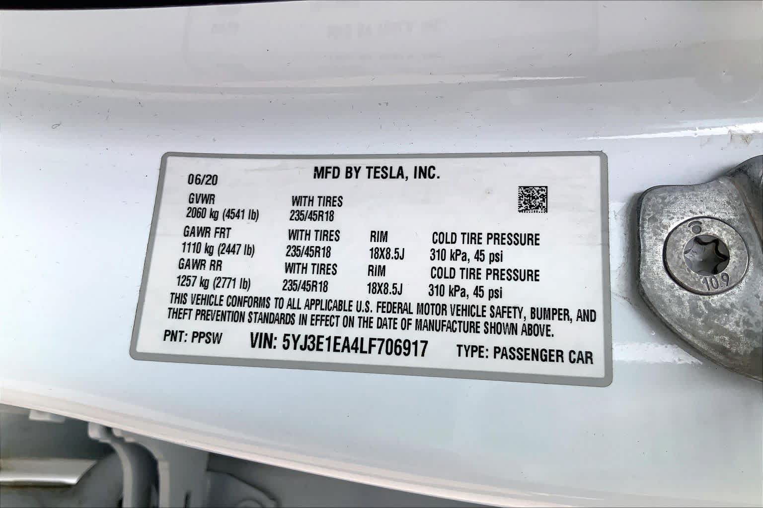 Used 2020 Tesla Model 3 Standard Range RWD image 22