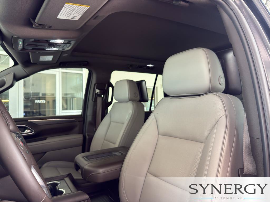 Used 2023 GMC Yukon SLT w/ SLT Premium Package RWD image 28
