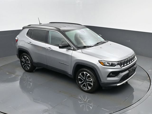 Used 2022 Jeep Compass Limited AWD/4WD image 20