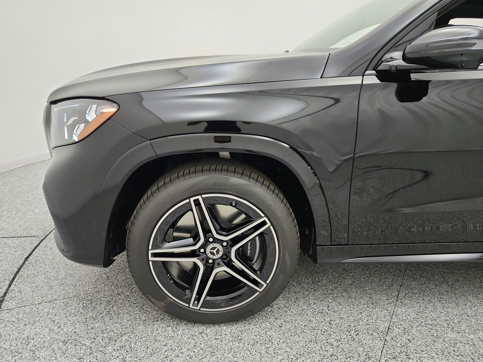 New 2027 Mercedes-Benz GLS 450 4MATIC image 13