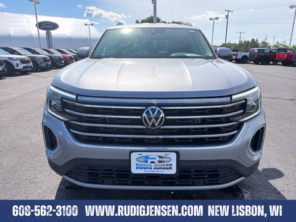 Used 2026 Volkswagen Atlas SE AWD/4WD image 8