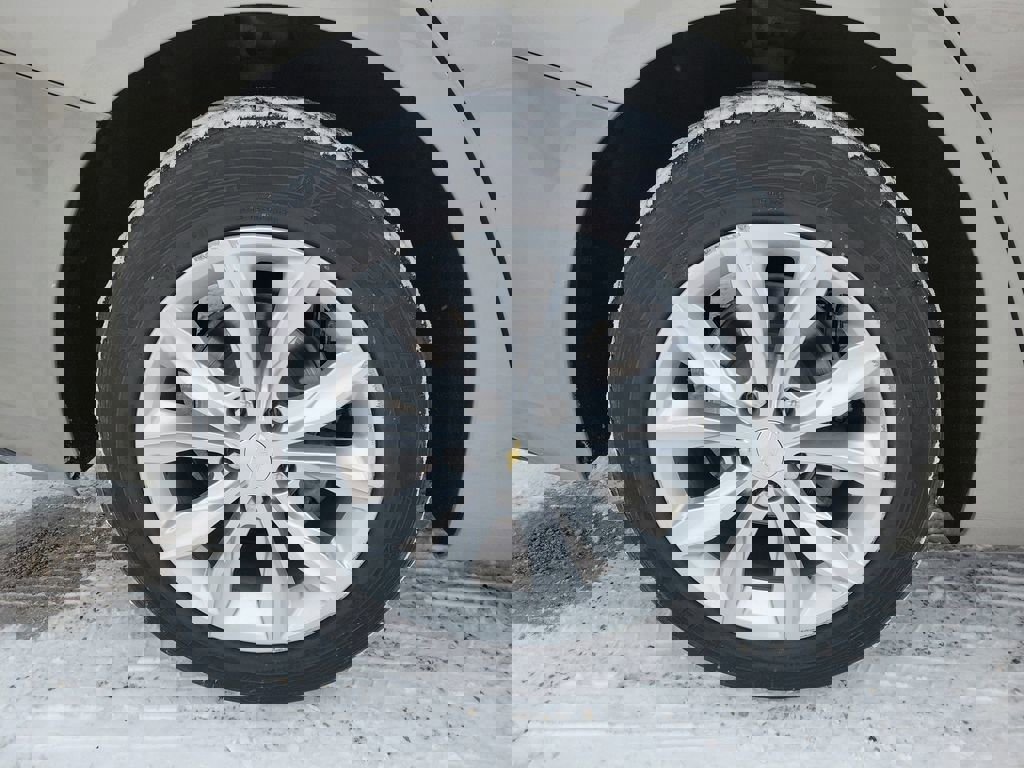 Used 2022 Chevrolet Malibu LT image 5