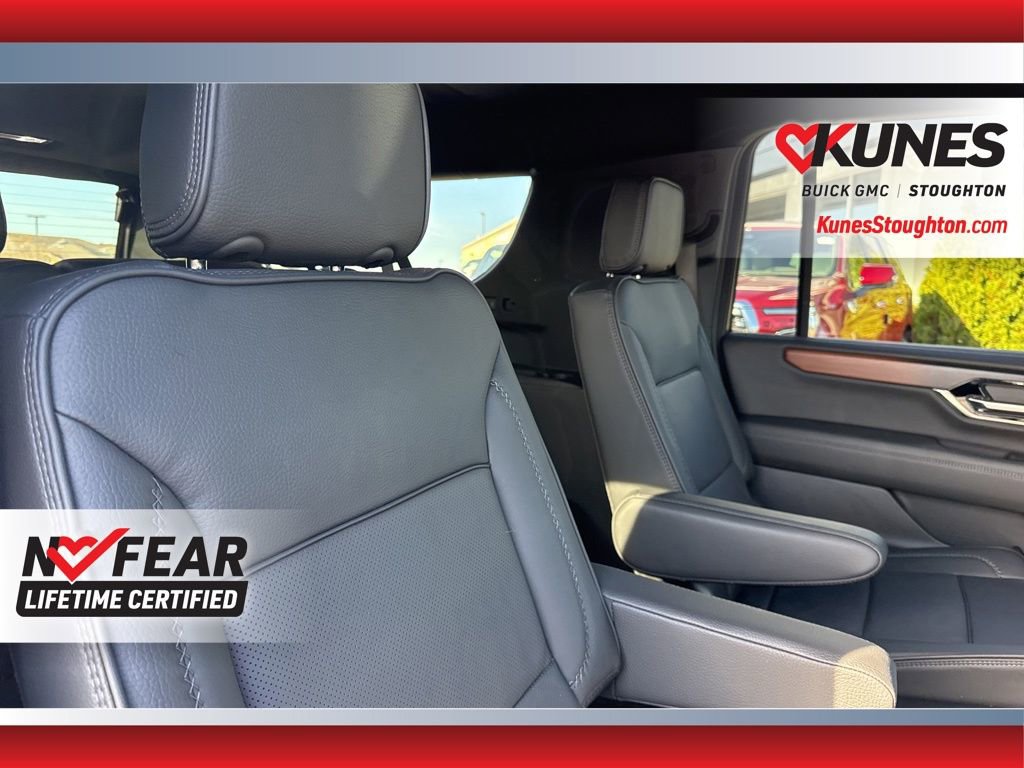 Used 2025 GMC Yukon XL Denali image 48