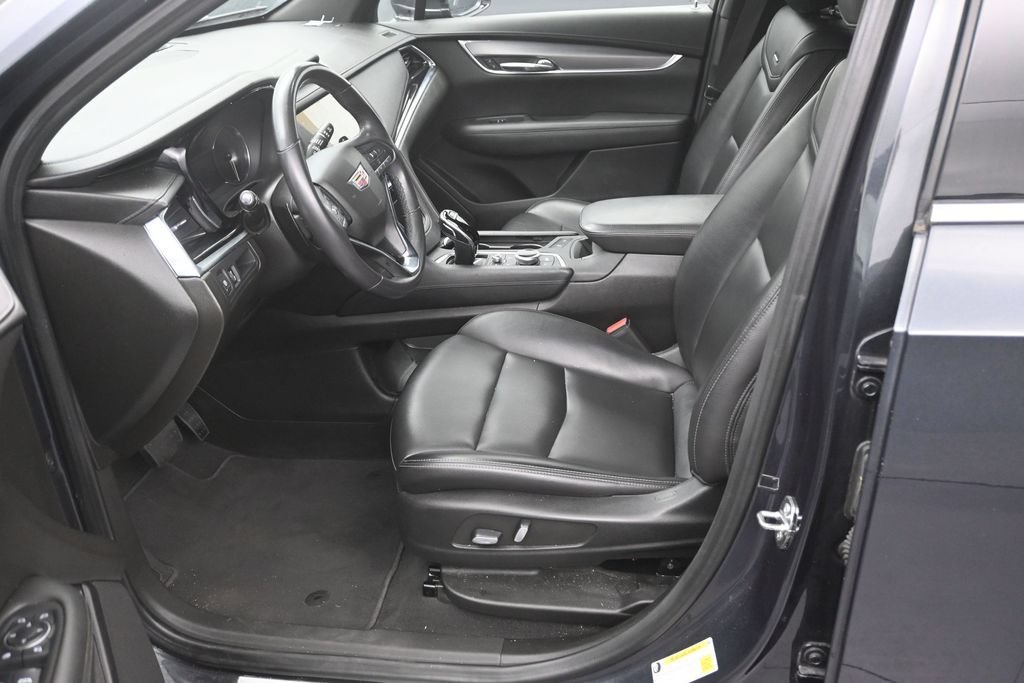 Used 2023 Cadillac XT6 Luxury FWD image 10