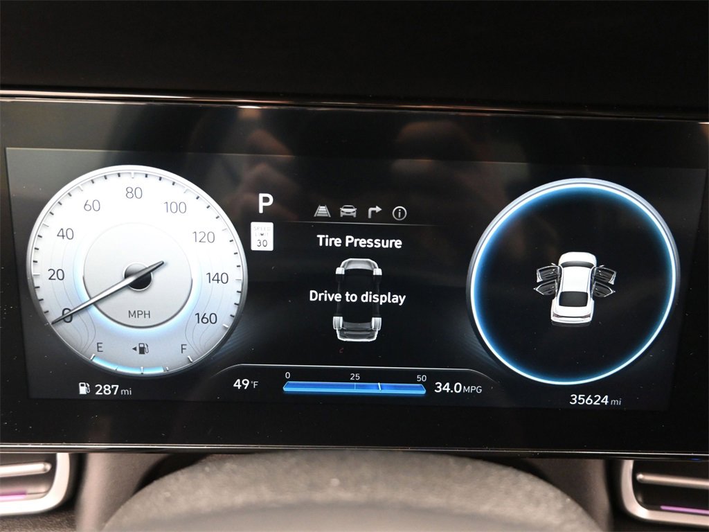 Used 2025 Hyundai Elantra SEL image 21