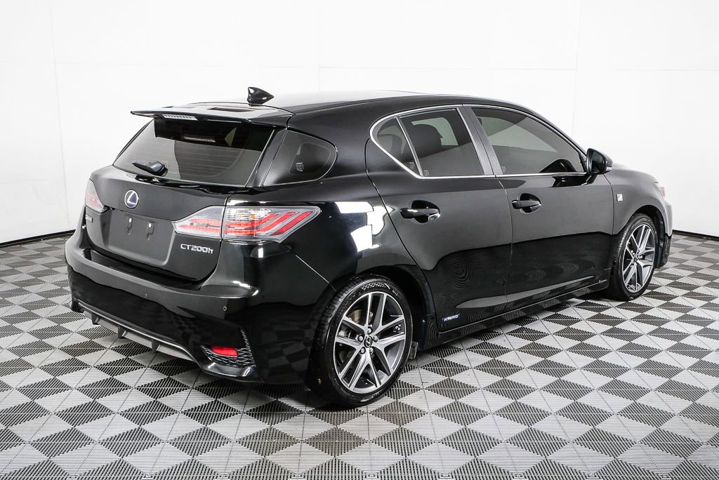 Used 2017 Lexus CT 200h image 25