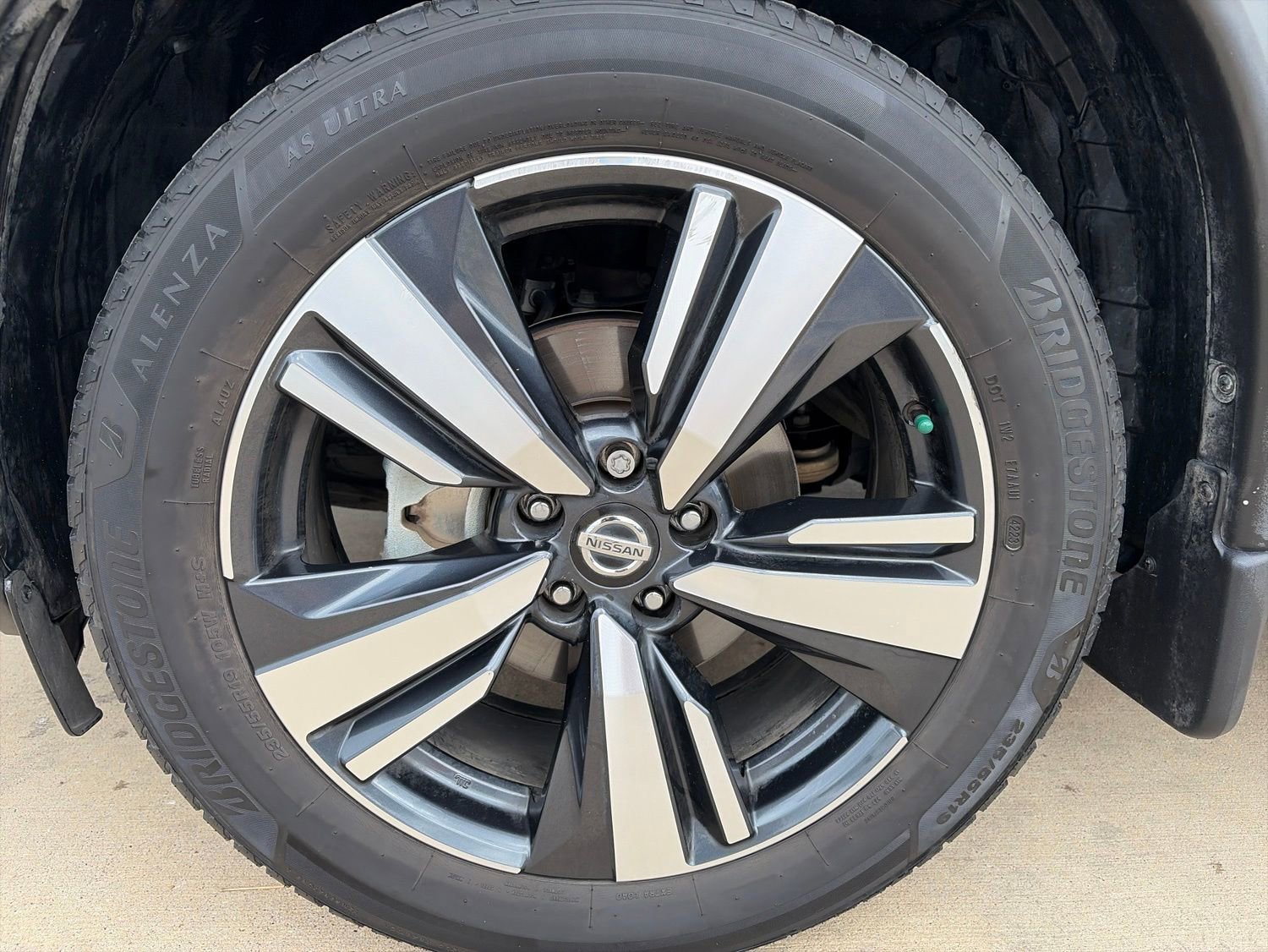 Used 2021 Nissan Rogue SL FWD image 10