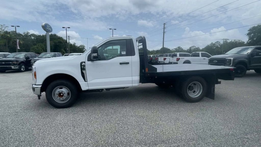 New 2024 Ford F350 XL w/ XL Chrome Package image 5