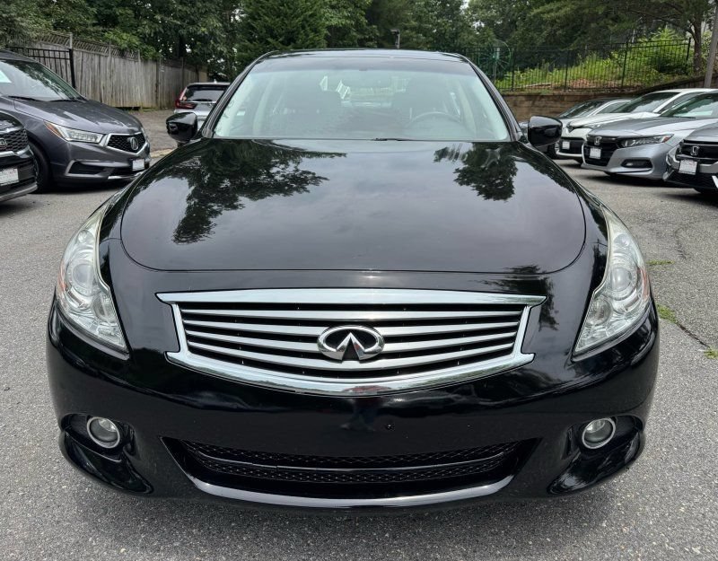Used 2011 INFINITI G37 x Sedan w/ Premium Pkg AWD/4WD image 2