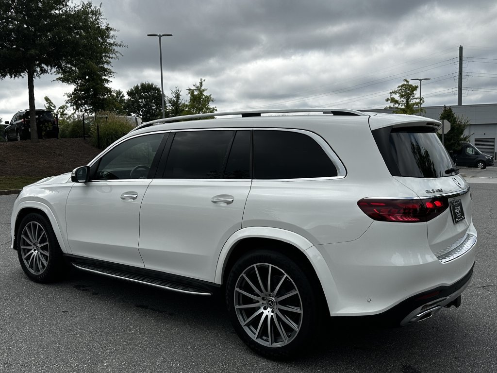 Used 2025 Mercedes-Benz GLS 450 4MATIC image 6