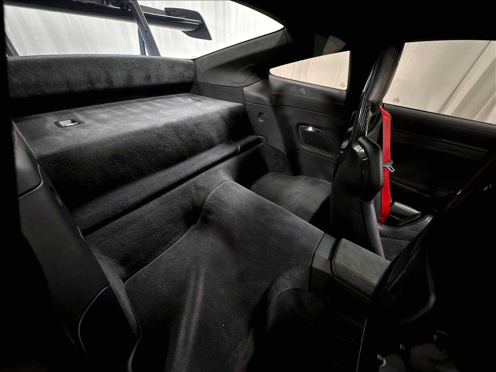 Used 2024 Porsche 911 GT3 RS RWD image 31