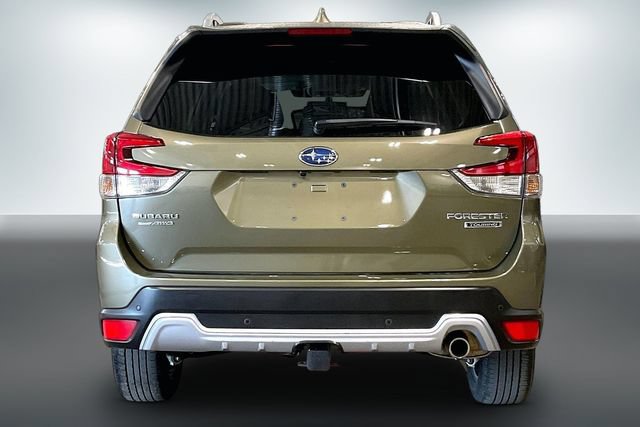 Used 2023 Subaru Forester Touring AWD/4WD image 4