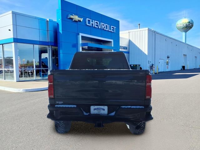 New 2026 Chevrolet Silverado 3500 LT w/ Trail Boss Package image 4
