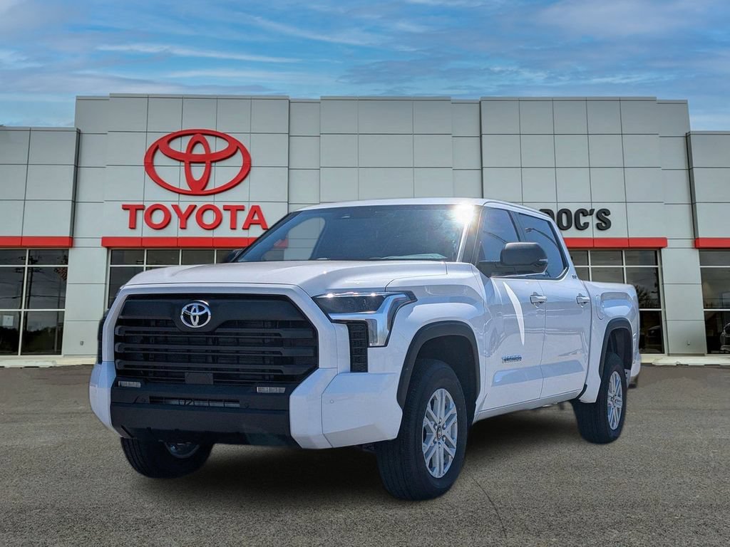 New 2026 Toyota Tundra SR5