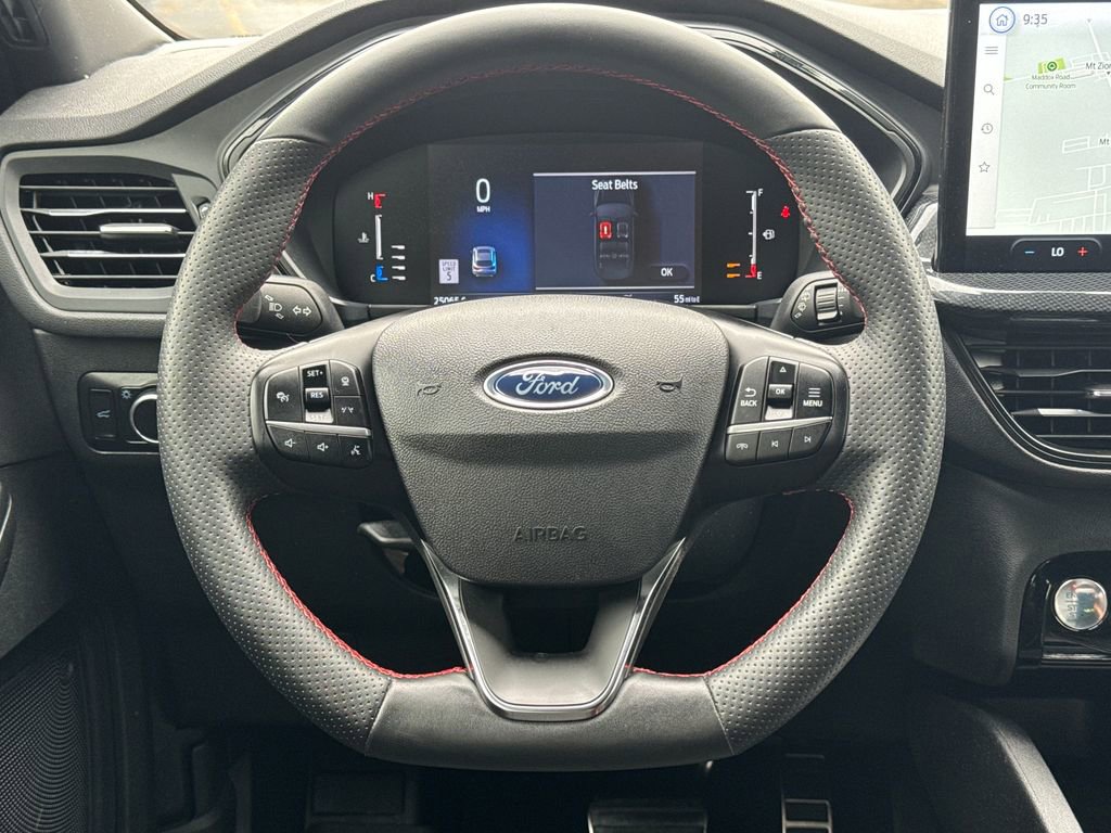 Used 2023 Ford Escape ST-Line w/ Tech Pack #1 FWD image 15