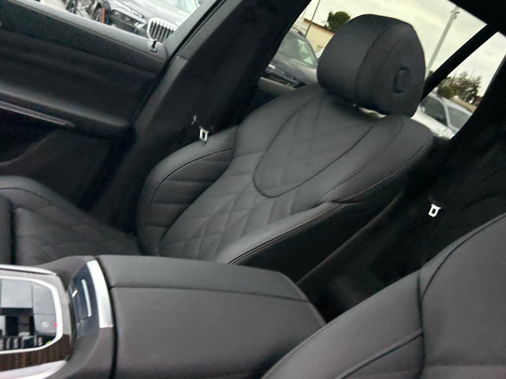 Used 2026 BMW X5 sDrive40i w/ Parking Assistance Package RWD image 16