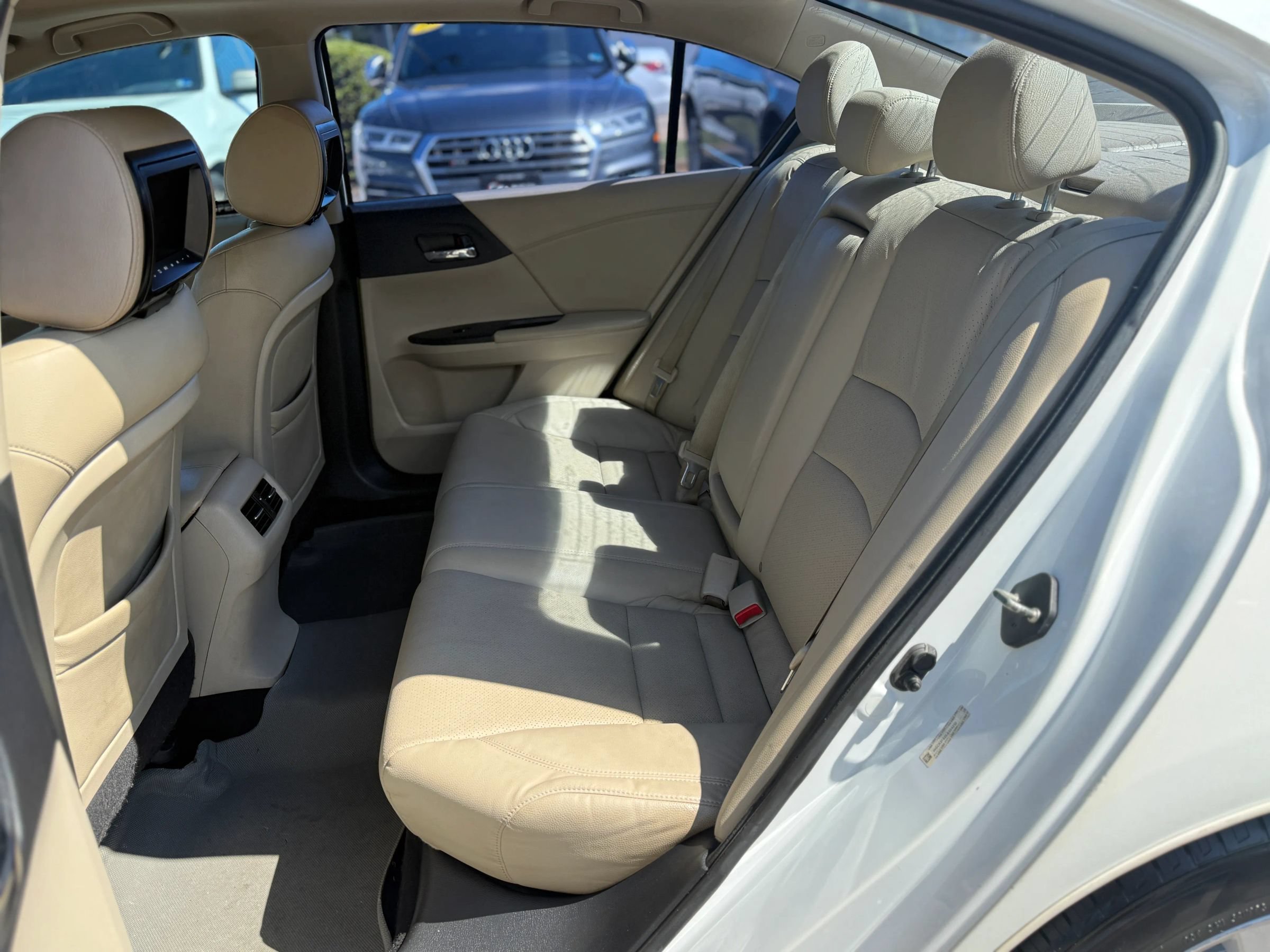 Used 2014 Honda Accord EX-L image 16