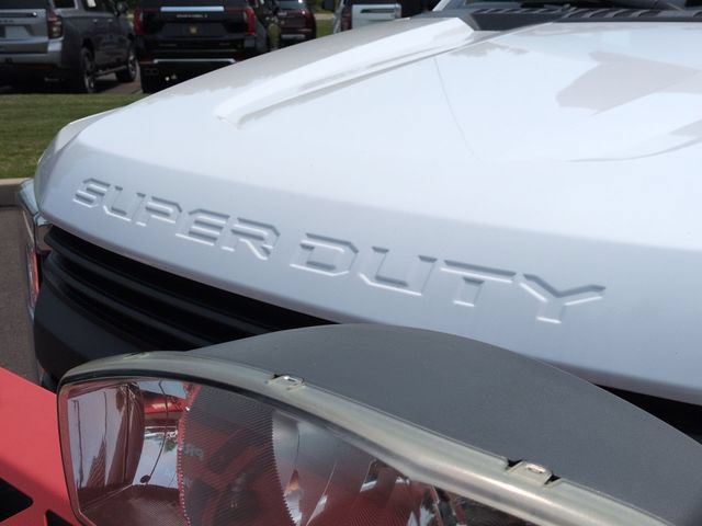 Used 2019 Ford F550 4x4 Regular Cab Super Duty image 29