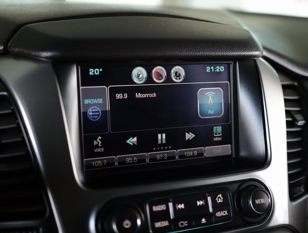 Used 2015 Chevrolet Suburban LT image 14