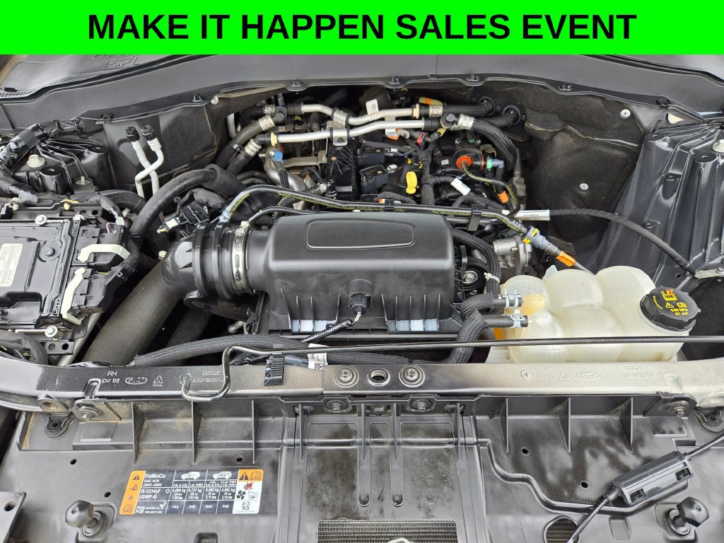 Used 2022 Ford Explorer XLT w/ Equipment Group 202A AWD/4WD image 35