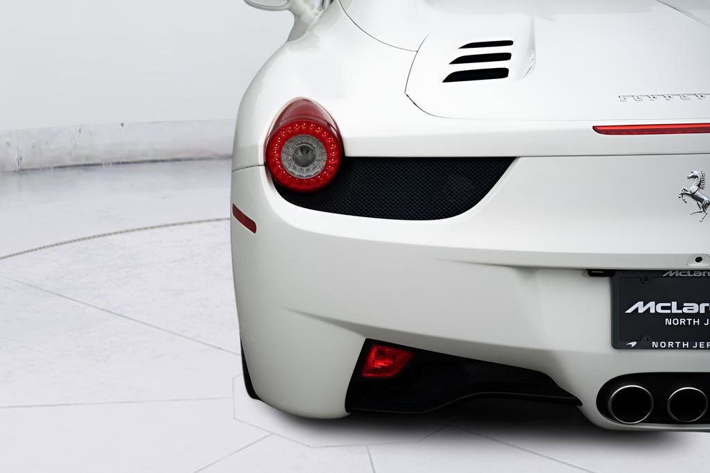 Used 2014 Ferrari 458 Spider RWD image 22