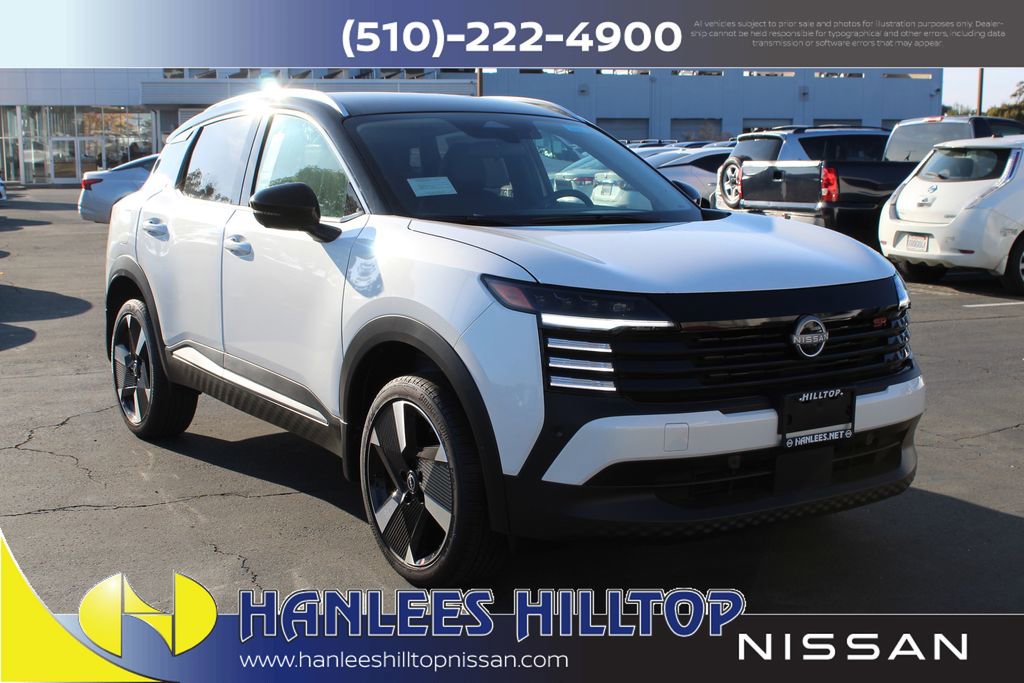 New 2025 Nissan Kicks SR w/ Illumination Package FWD image 5