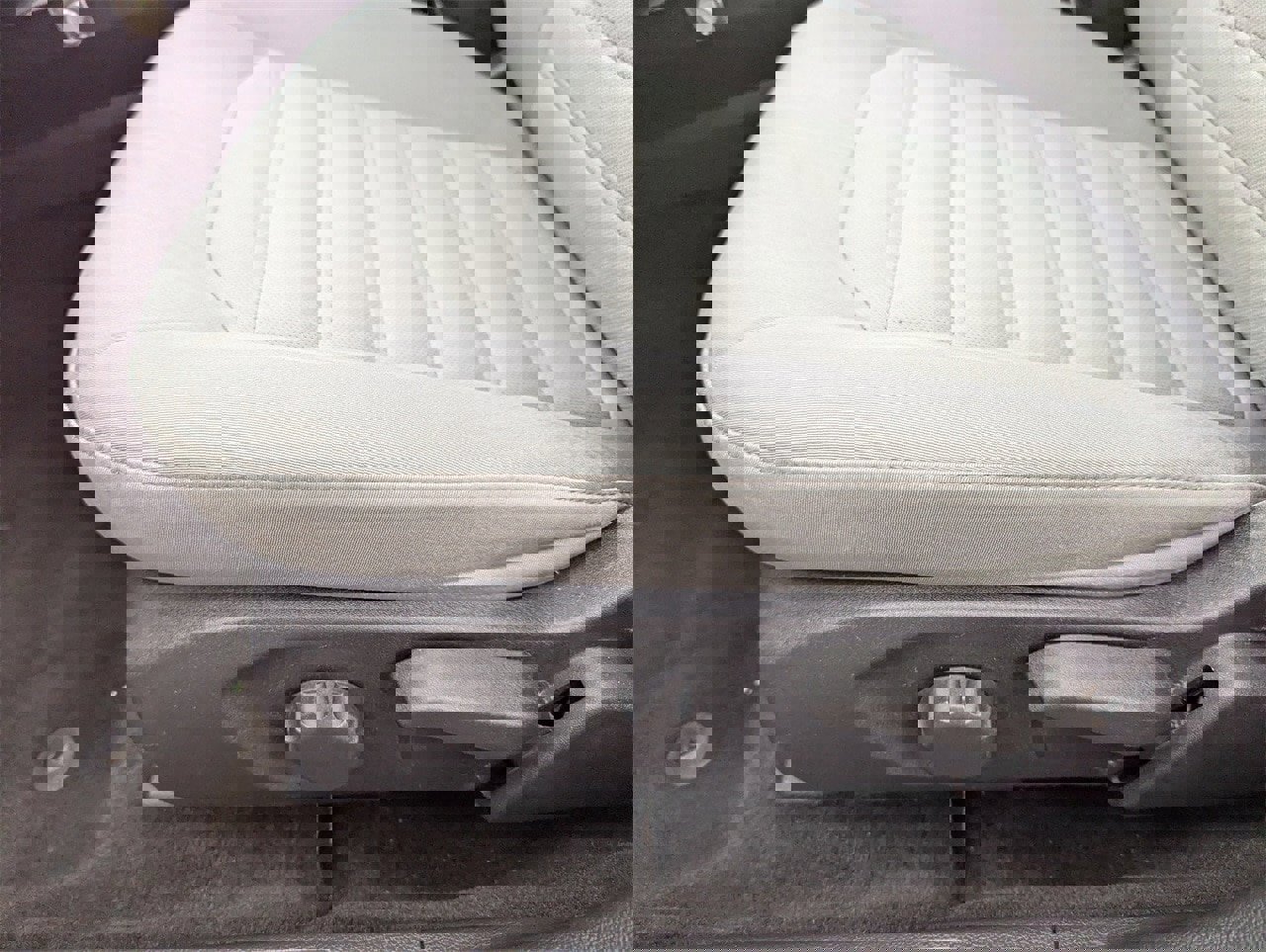 Used 2015 Ford Fusion S image 26