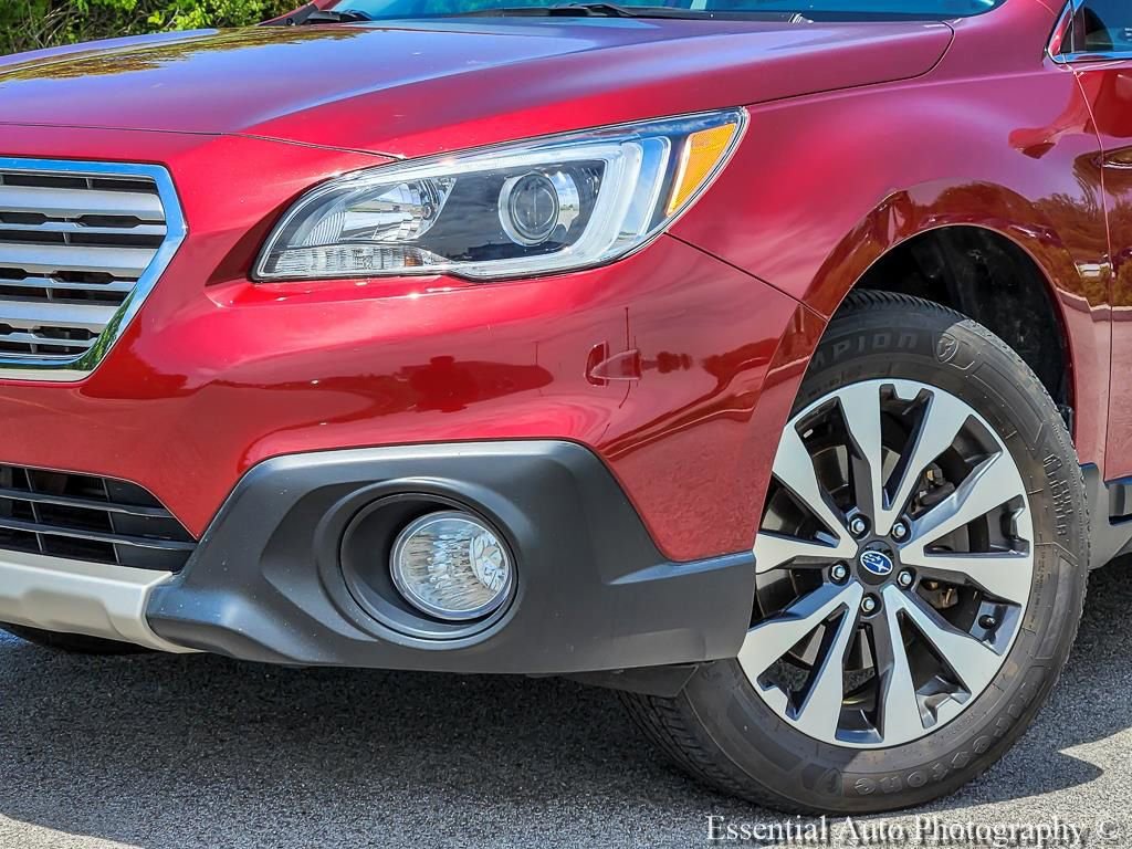 Used 2017 Subaru Outback 2.5i Limited AWD/4WD image 3