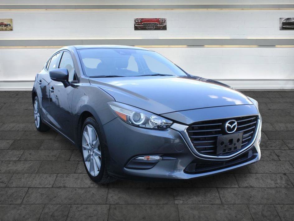 Used 2017 MAZDA MAZDA3 Touring FWD image 1