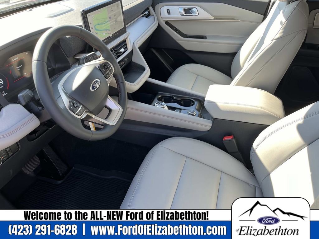 New 2026 Ford Explorer Active w/ Active Comfort Package image 22
