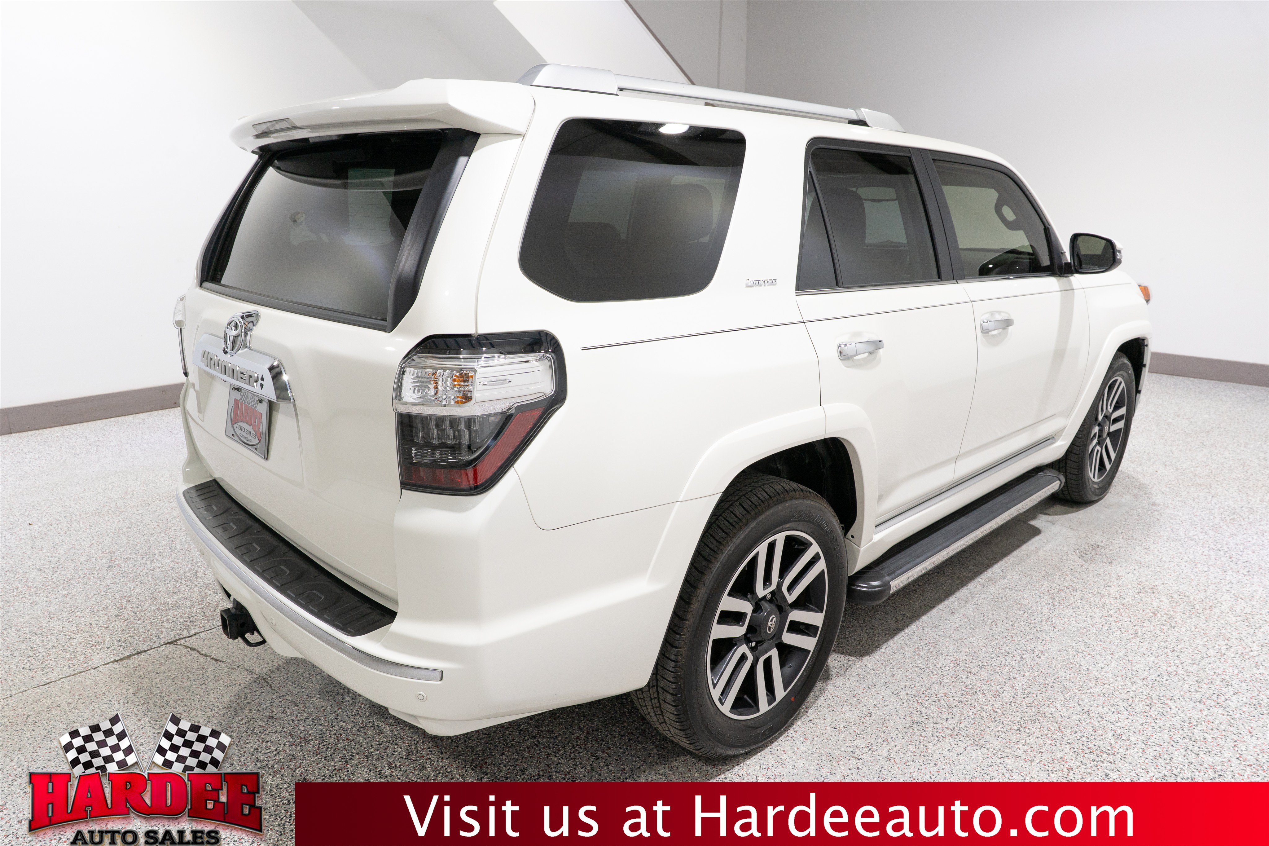 Used 2023 Toyota 4Runner Limited RWD image 5