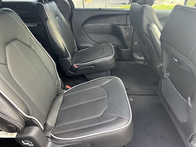 New 2026 Chrysler Pacifica Limited w/ S Appearance Package image 15