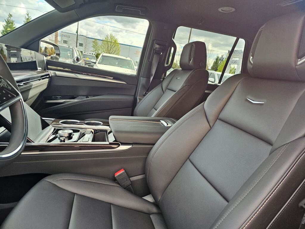 New 2026 Cadillac Escalade 4WD image 26