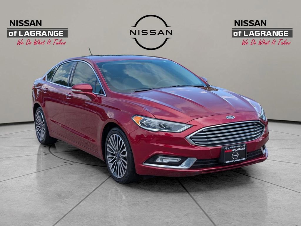Used 2018 Ford Fusion Titanium image 3
