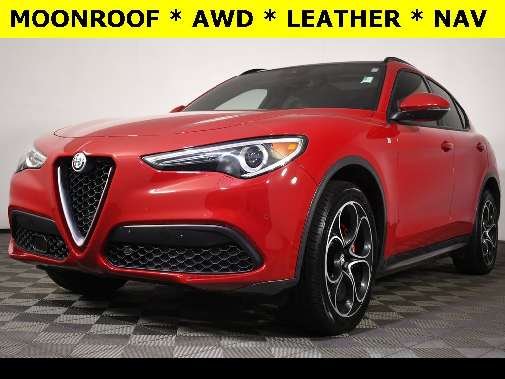 Used 2022 Alfa Romeo Stelvio Ti image 1