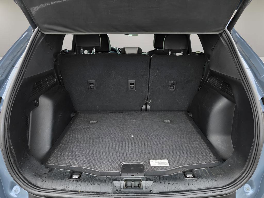 Used 2023 Ford Escape Platinum w/ Premium Technology Package FWD image 14