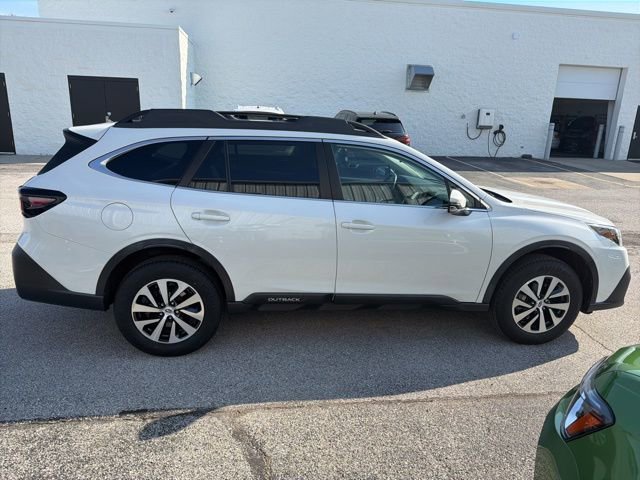 Used 2020 Subaru Outback Premium image 7
