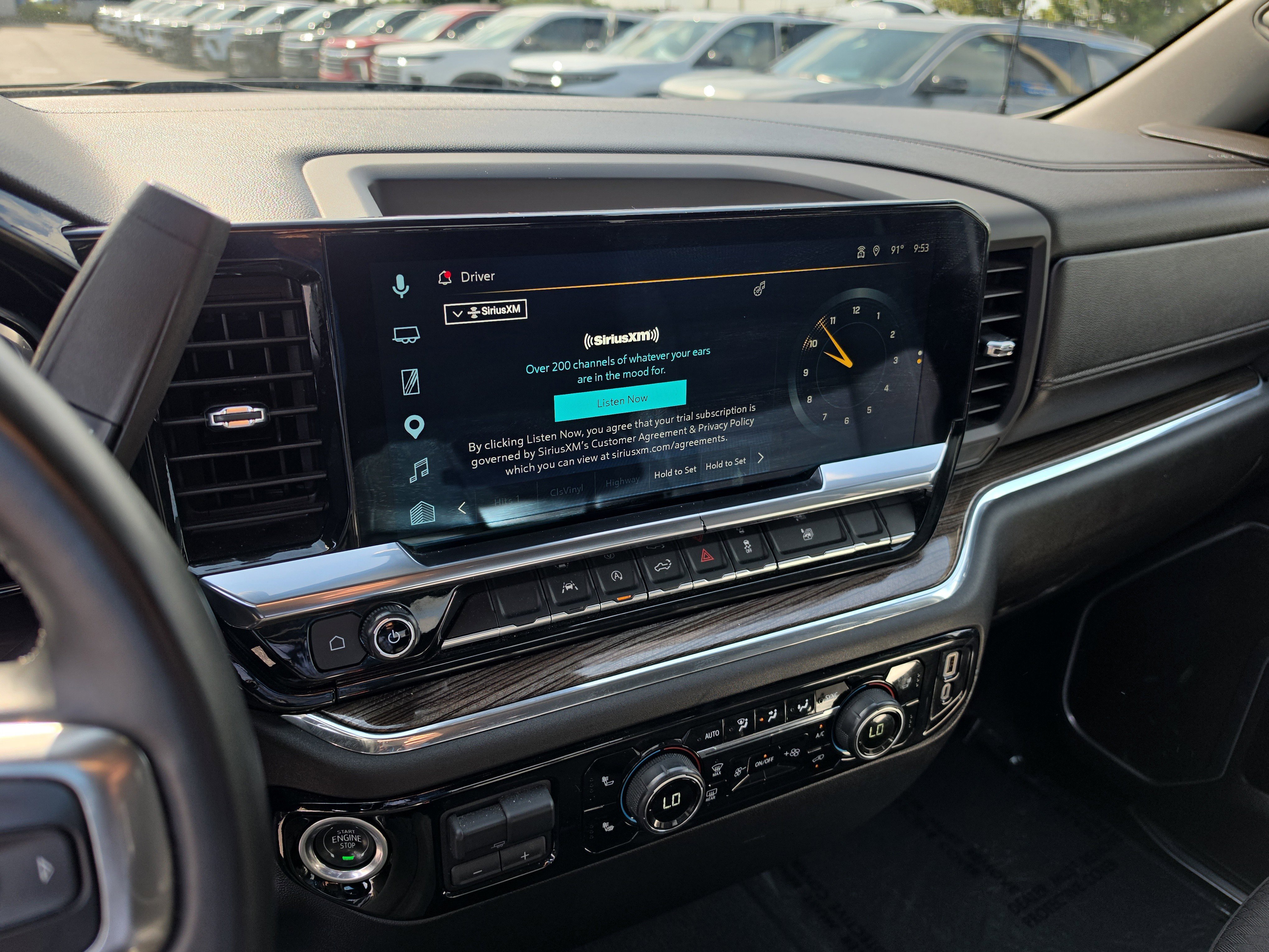 Certified 2025 Chevrolet Silverado 1500 LT RWD image 24