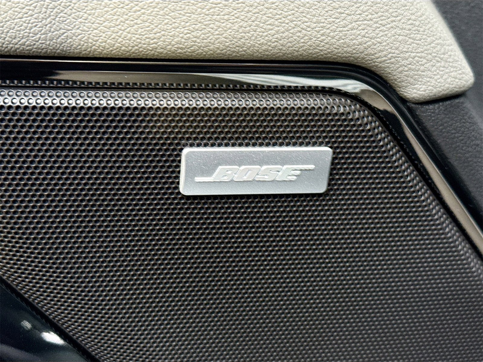 New 2026 Chevrolet Silverado 2500 ZR2 w/ LPO, Dark Essentials Package image 19