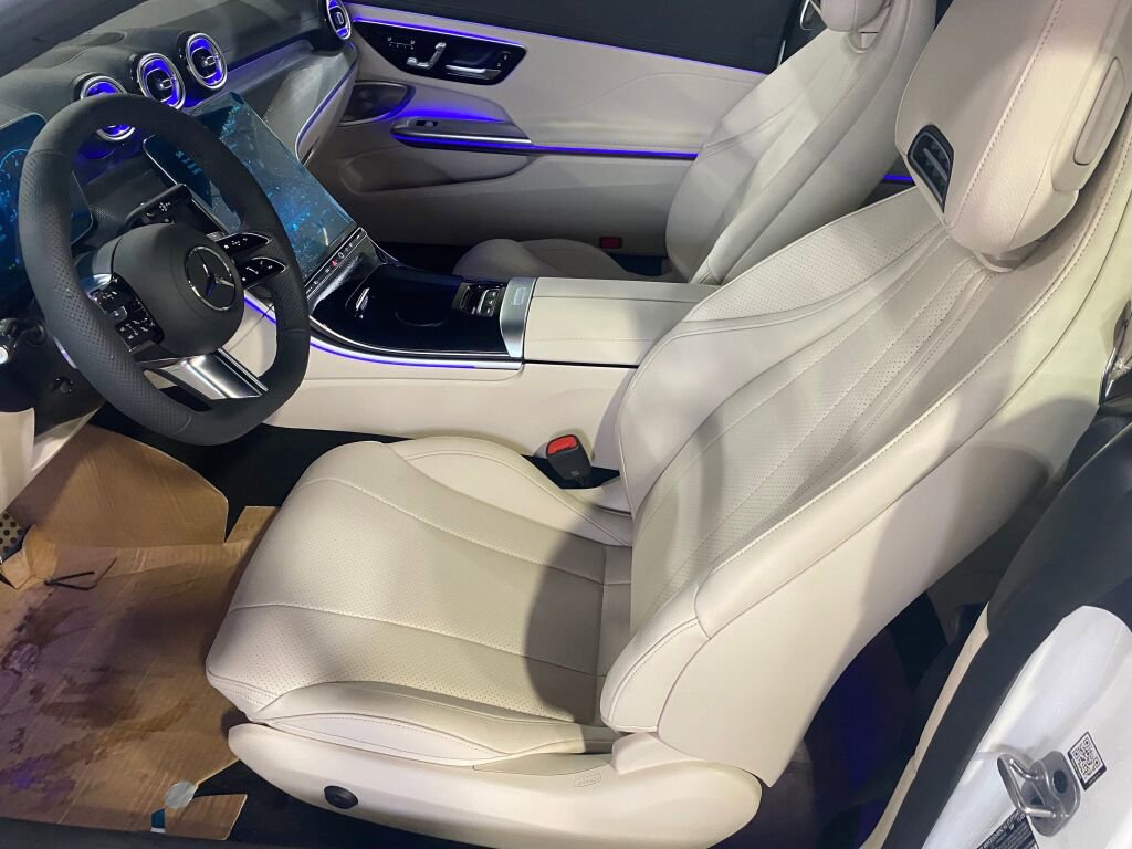 New 2026 Mercedes-Benz CLE 300 4MATIC Cabriolet image 11