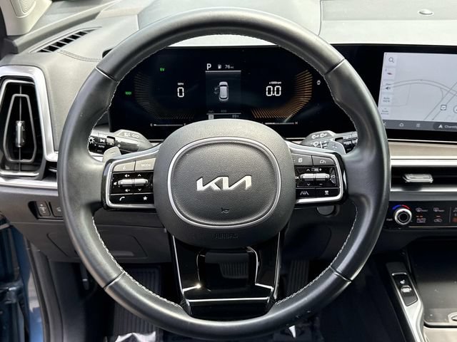 Used 2025 Kia Sorento EX AWD/4WD image 18
