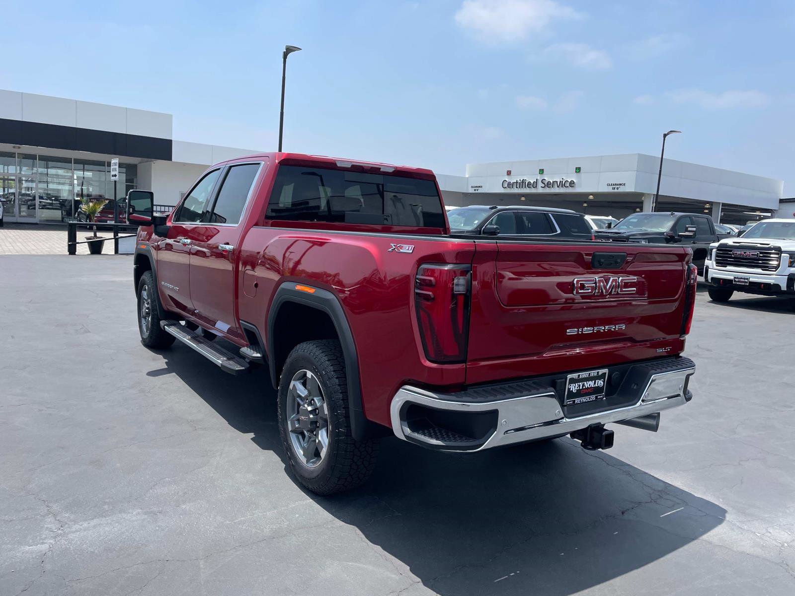 New 2025 GMC Sierra 2500 SLT w/ SLT Premium Package image 7