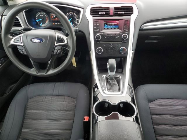 Used 2016 Ford Fusion SE image 21