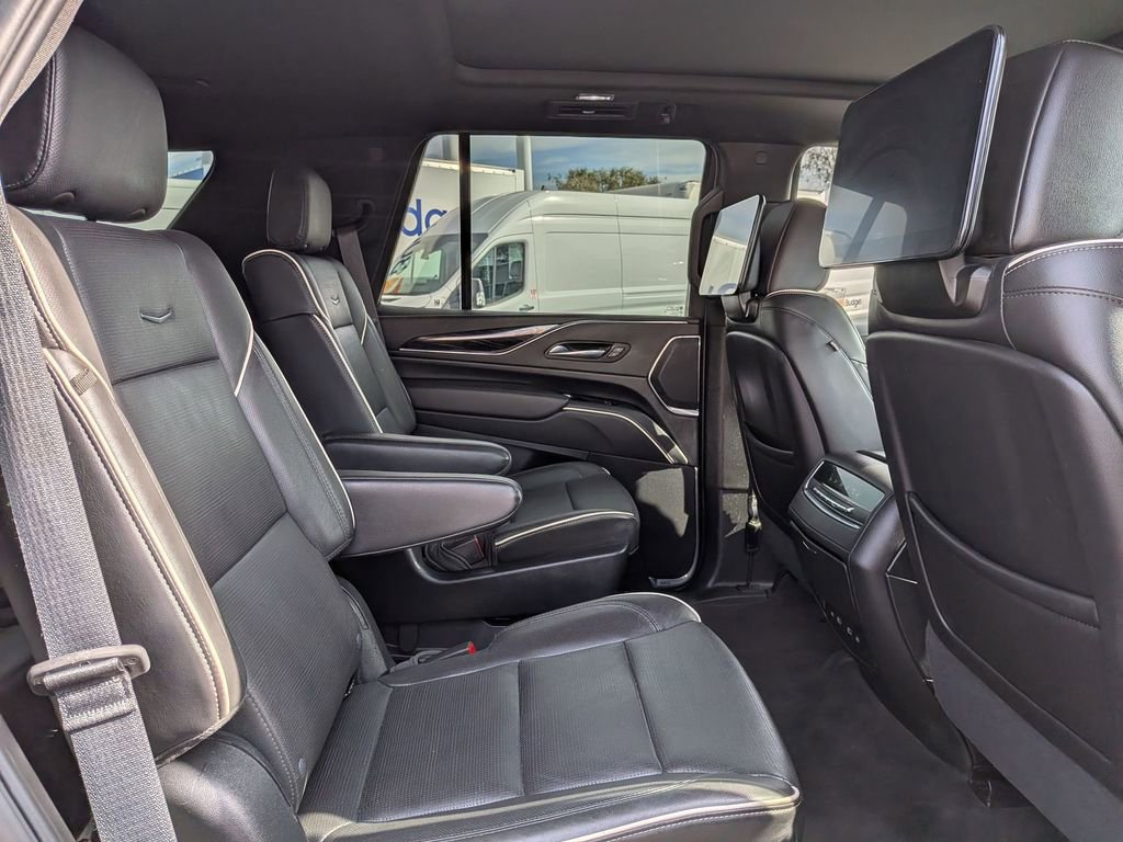 Used 2023 Cadillac Escalade Sport image 32